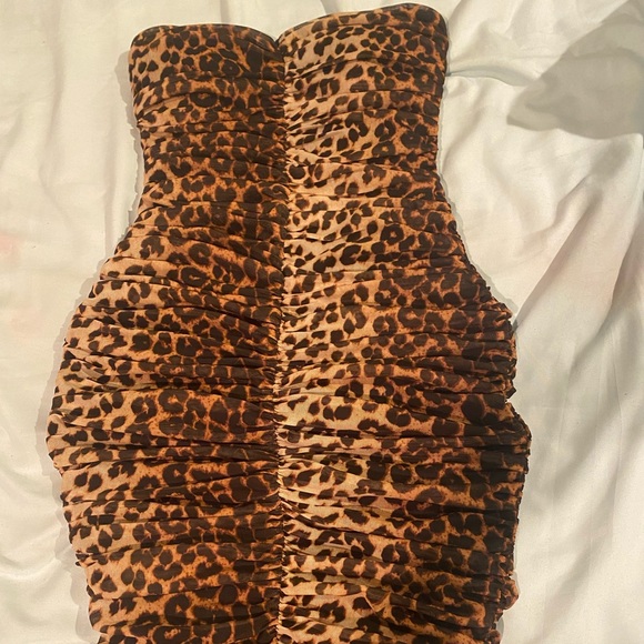 Fashion Nova Body Con - Picture 2 of 2